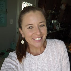 Meet your Posher, Rebecca